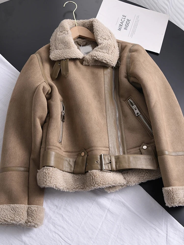 Bärbel | Tailored and Elegant winter Jacket