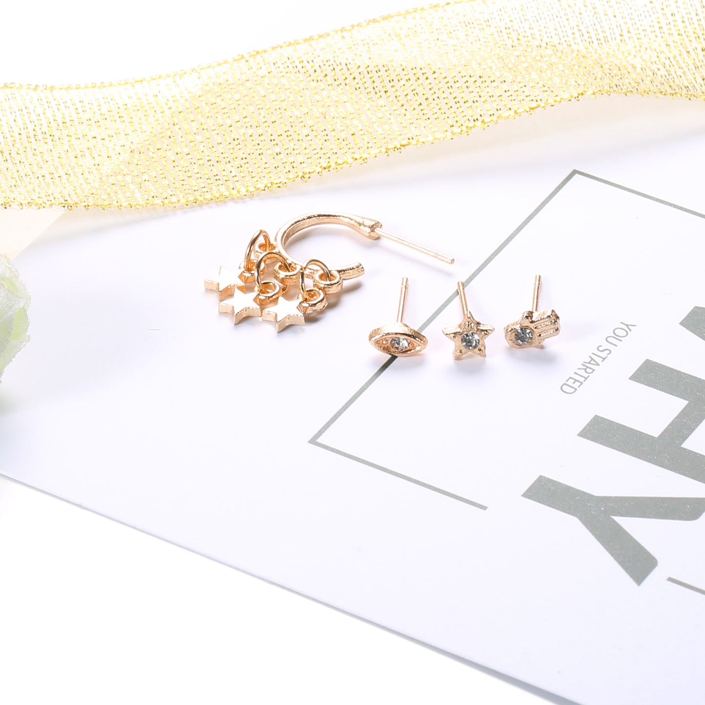 Beautiful Set with Unique Style