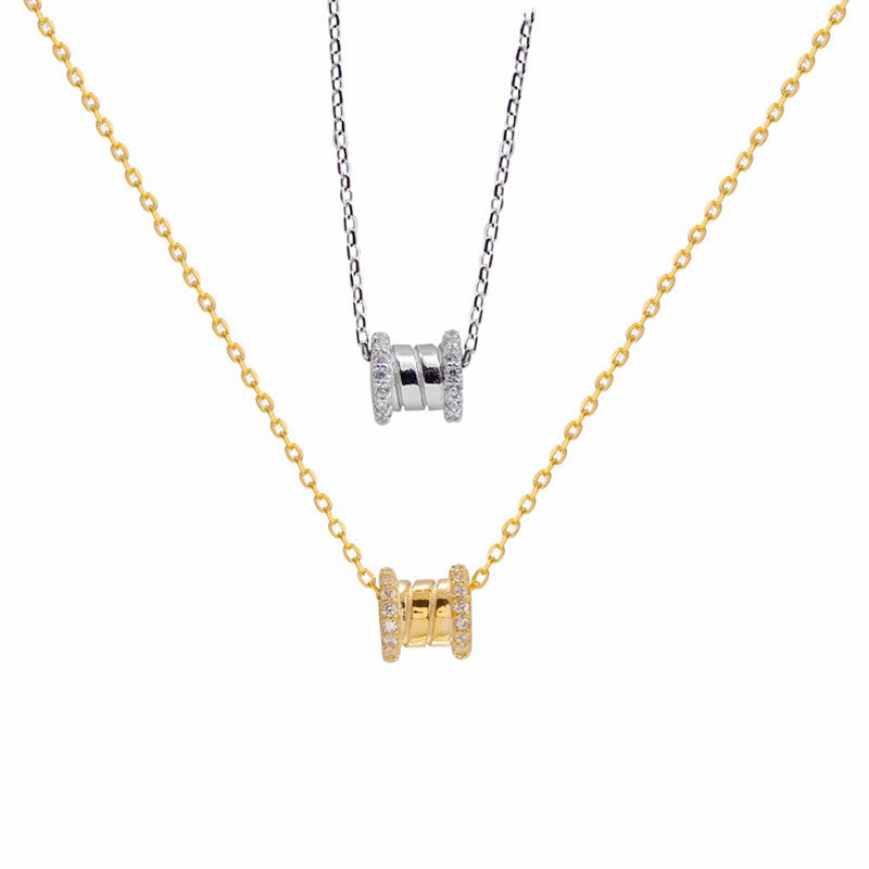 Romantic Gold Necklace for Special Moments