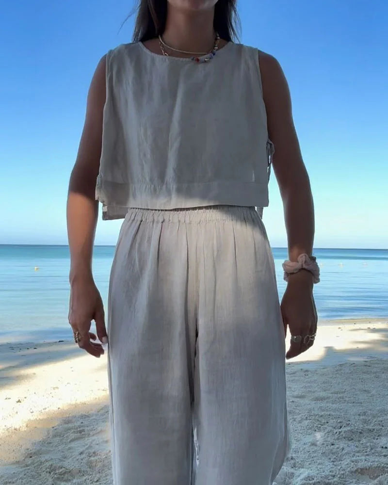 JO | Two-piece set consisting of vest and trousers with lacing