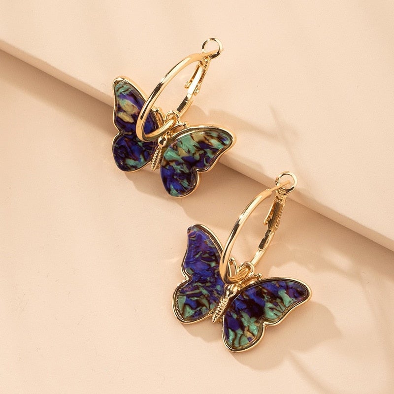 Charming Earring for Any Occasion