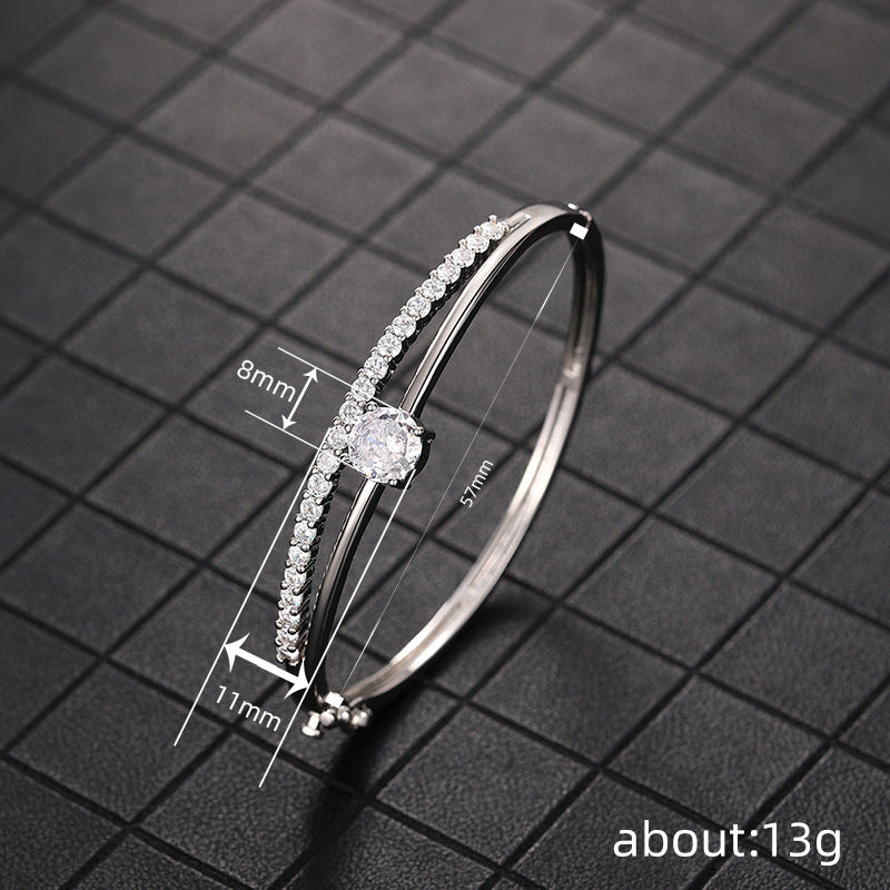 Charming Bracelet for Any Occasion