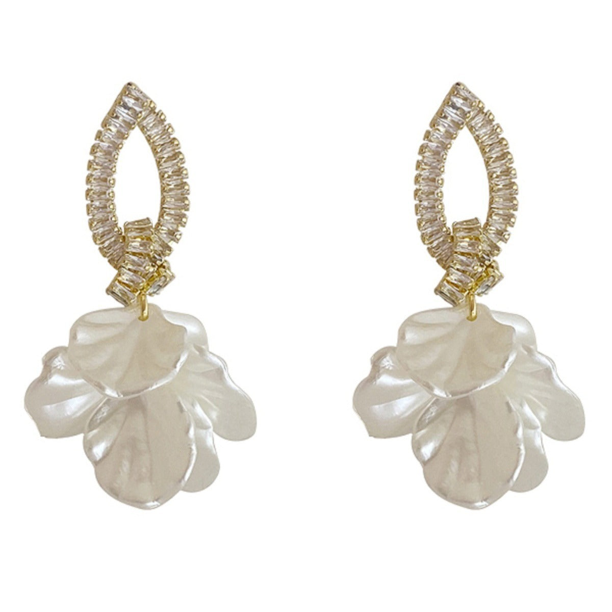 Classic Earring with Timeless Appeal