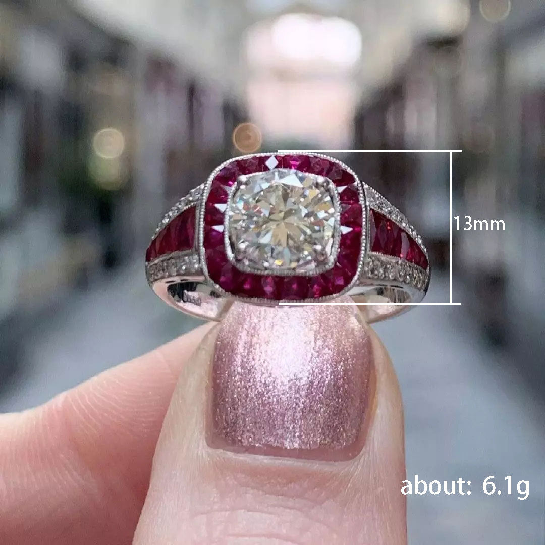 Beautiful Set with Unique Style