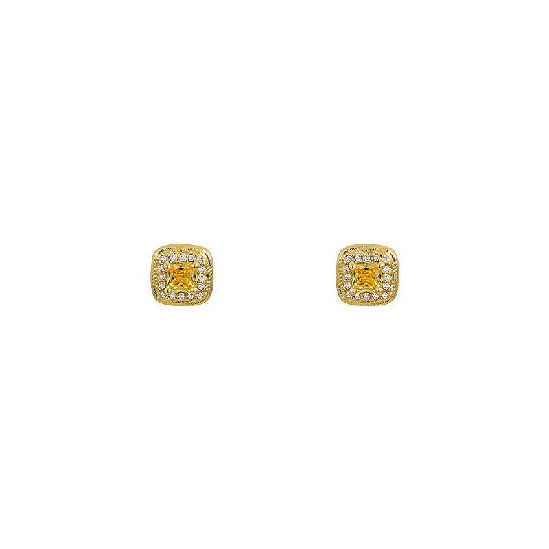 Beautiful Earring with Unique Style