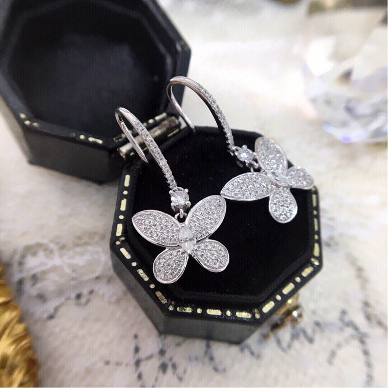Romantic Earring for Special Moments
