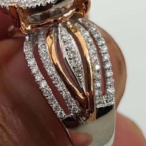 Beautiful Gold Ring with Unique Style