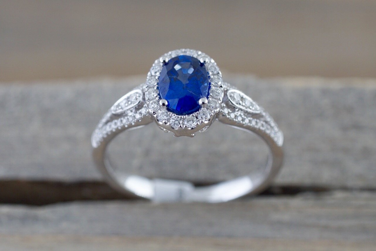 Classic Ring with Timeless Appeal
