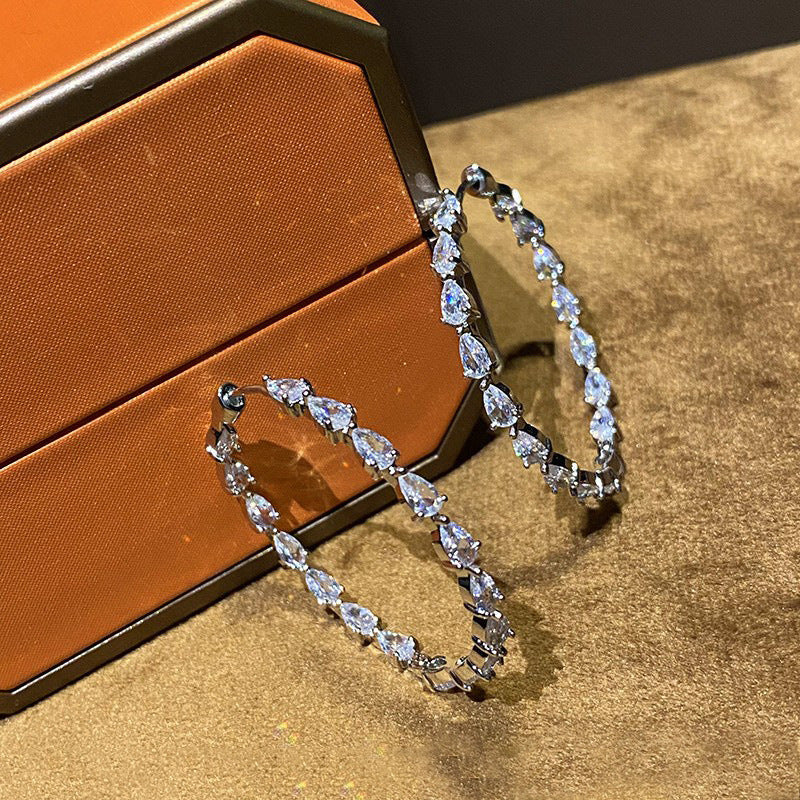 Classic Earring with Timeless Appeal