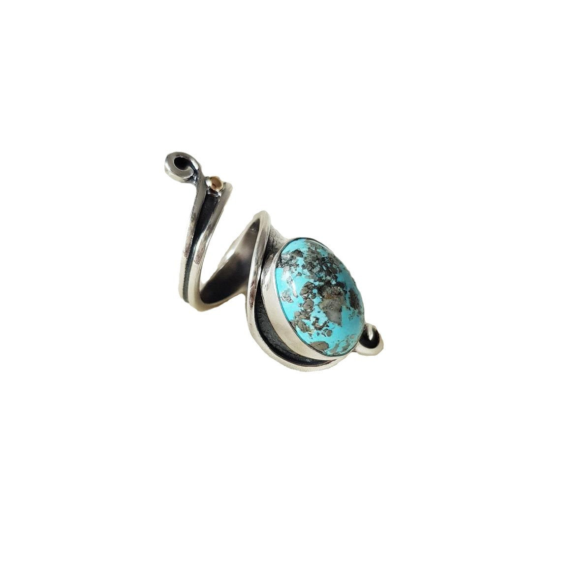 Elegant Ring for Every Occasion