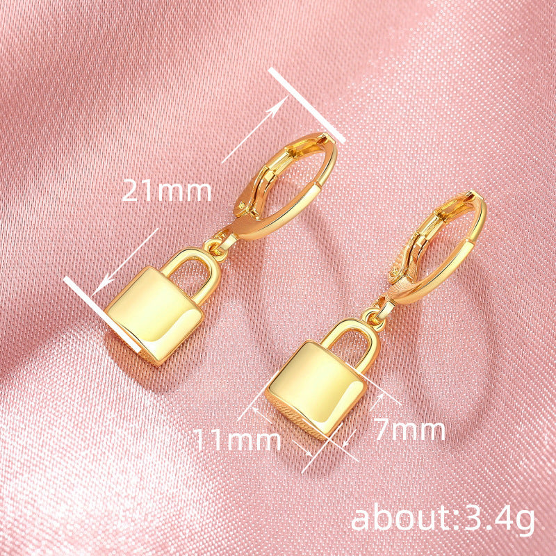 Classic Earring with Timeless Appeal