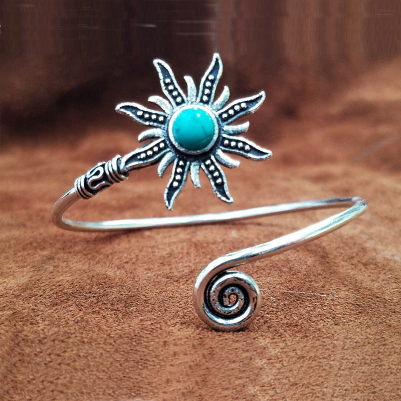 Classic Bracelet with Timeless Appeal