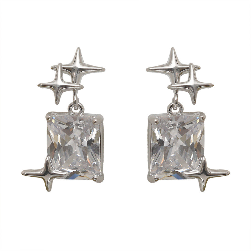 Stunning Earring for Daily Wear