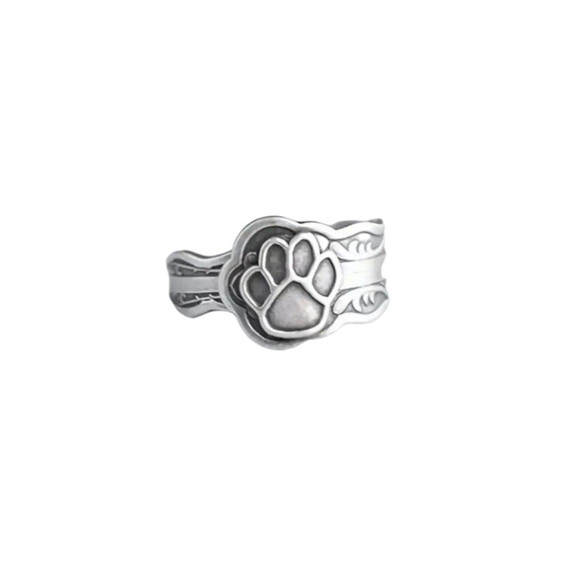 Classic Ring with Timeless Appeal