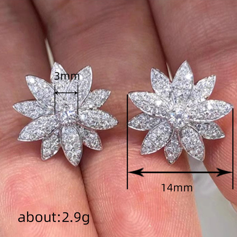 Beautiful Necklace with Unique Style