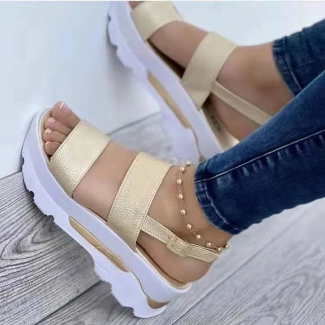 KS | Strappy platform sandals