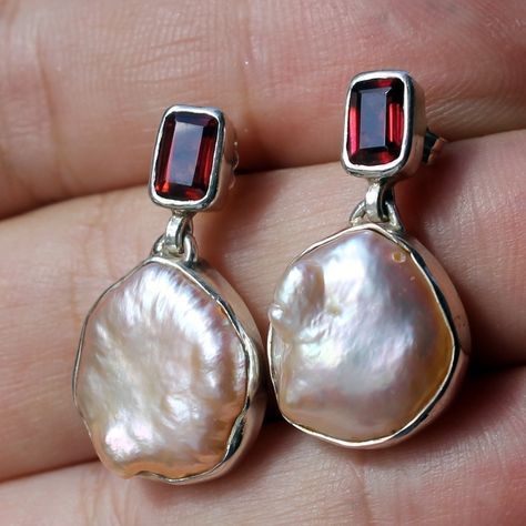 Elegant Pearl Earring for Every Occasion