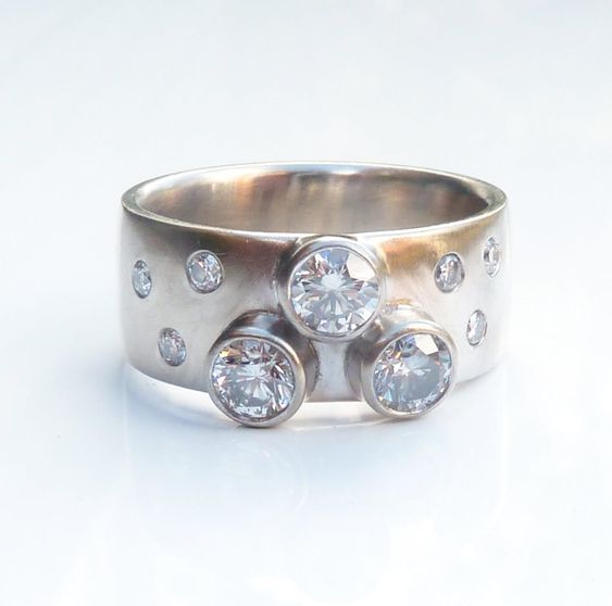 Elegant Silver Ring for Every Occasion