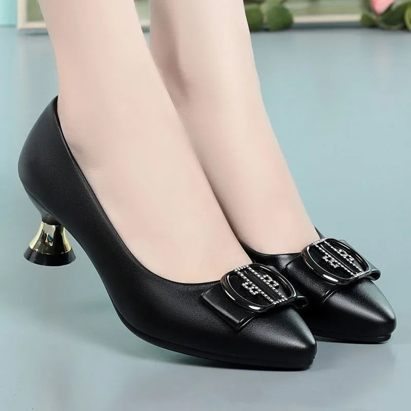 Tailored and Comfortable Orthopedic Heels
