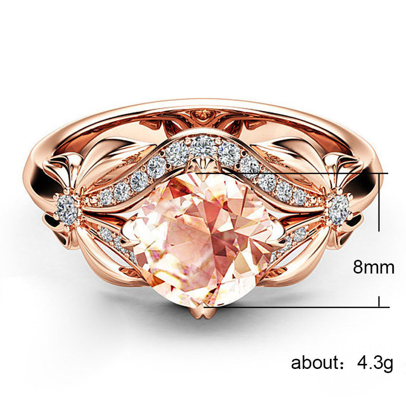 Classic Gold Ring with Timeless Appeal