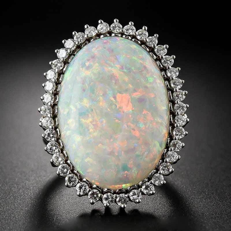 Classic Ring with Timeless Appeal