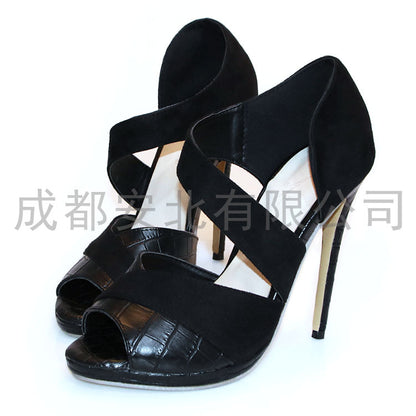 Chic Orthopedic Sandals with Unique Design
