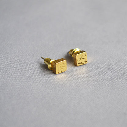 Delicate Artisan Gold Earring