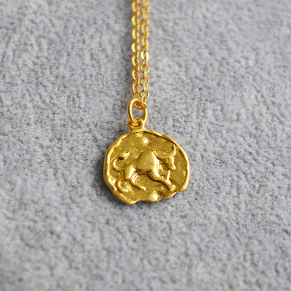 Stunning Gold Necklace for Daily Wear