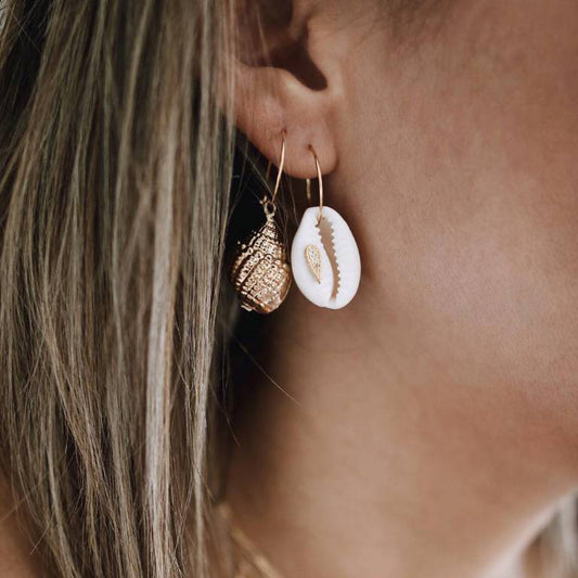 Stunning Gold Set for Daily Wear