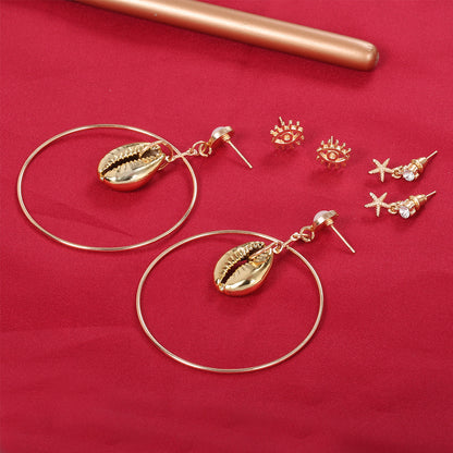 Charming Gold Set for Any Occasion