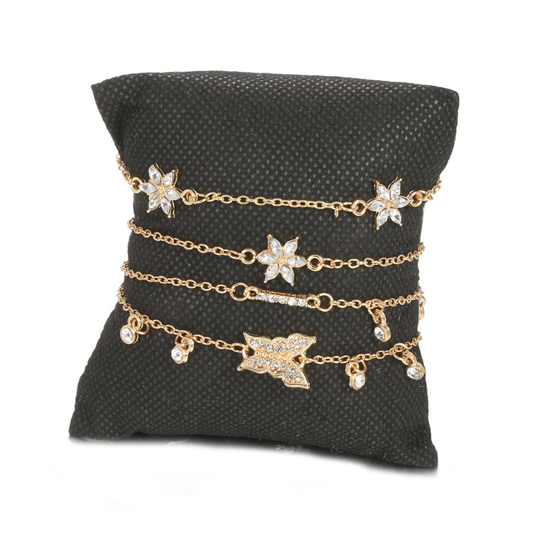 Classic Set with Timeless Appeal