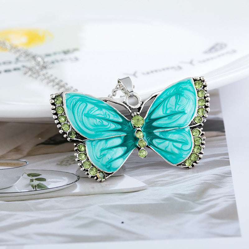 Classic Necklace with Timeless Appeal