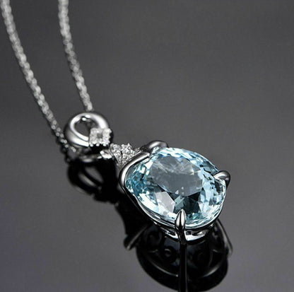 Beautiful Pendant with Unique Style