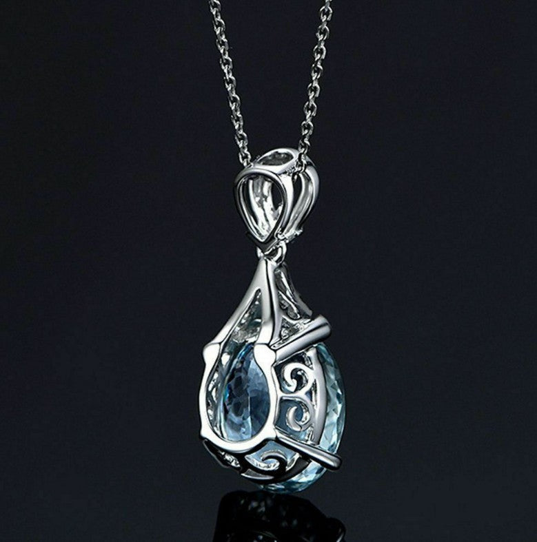 Stunning Pendant for Daily Wear