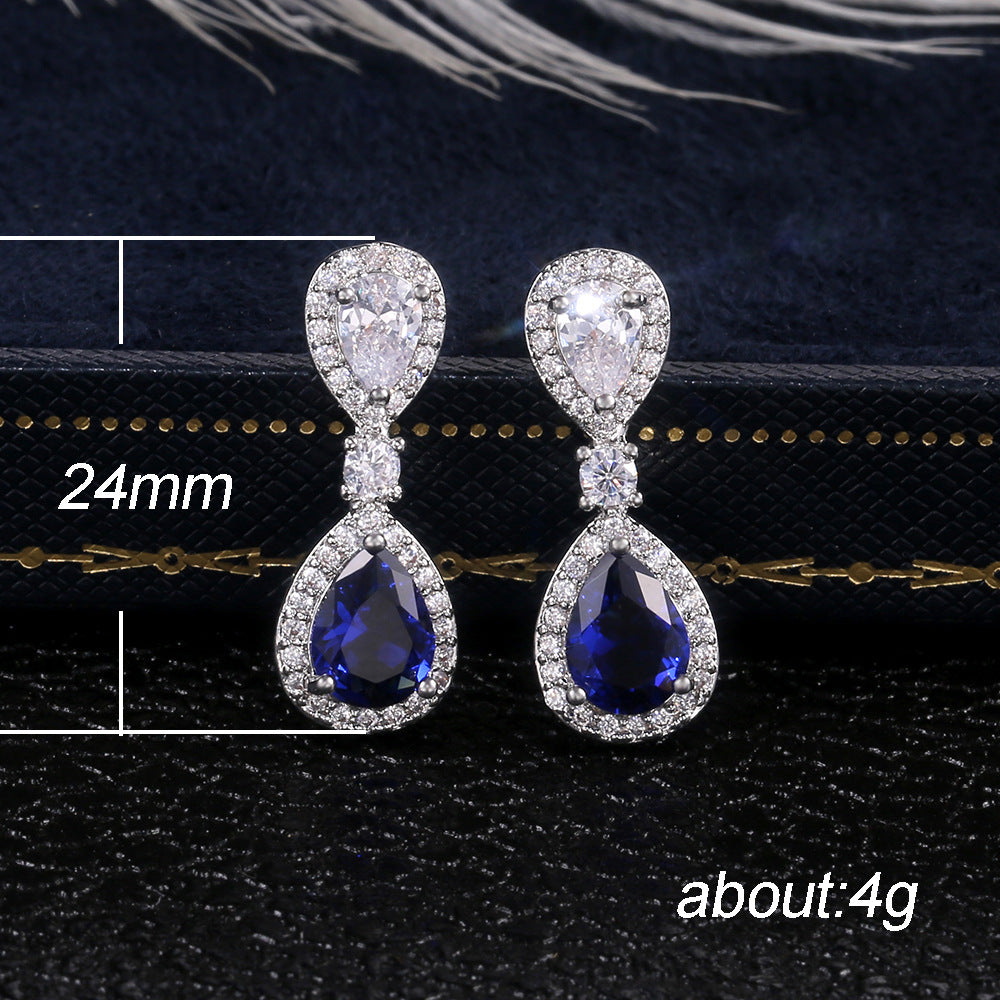 Charming Earring for Any Occasion
