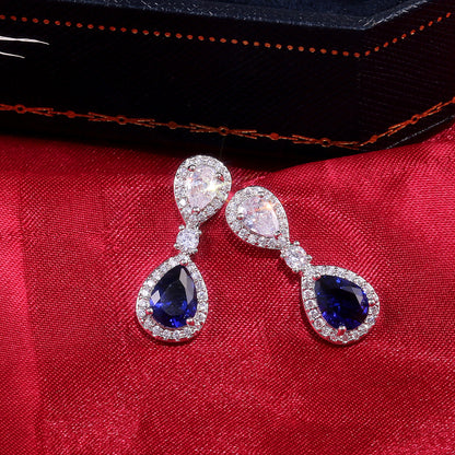 Charming Earring for Any Occasion