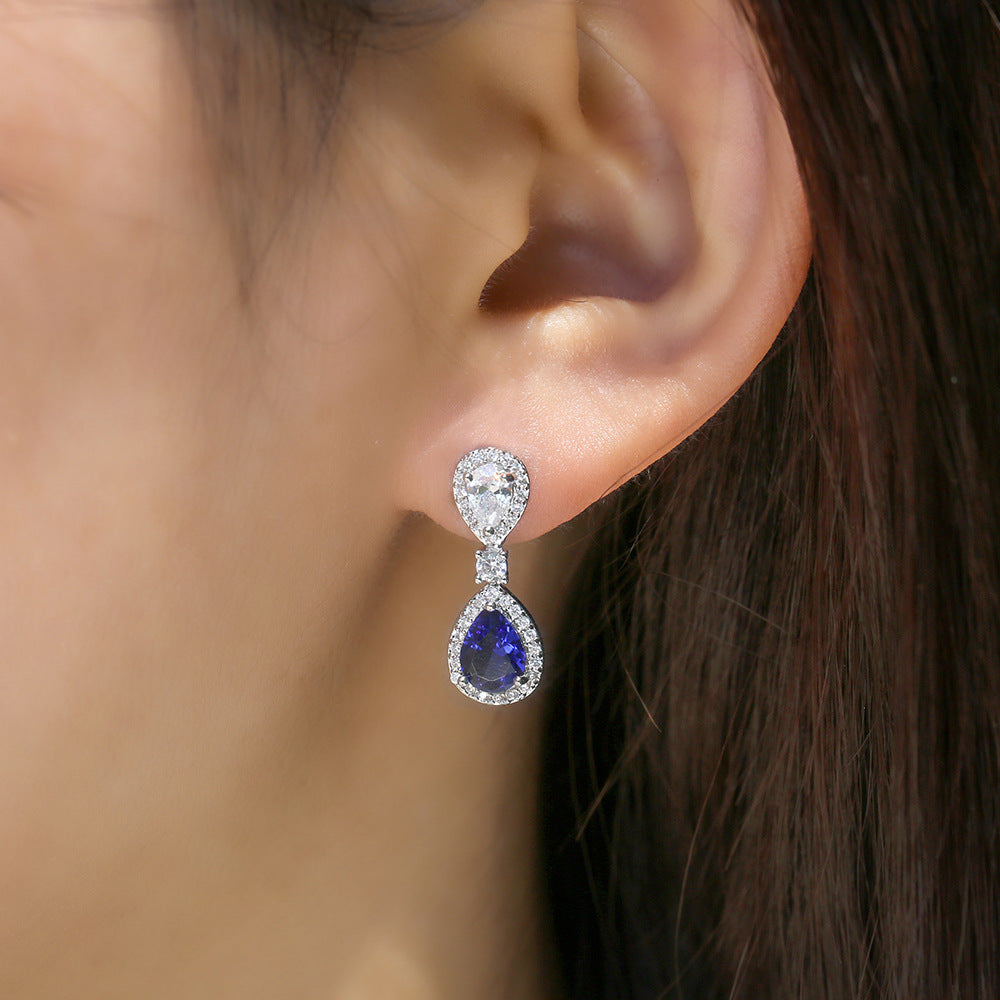 Charming Earring for Any Occasion