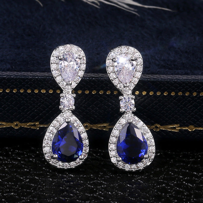 Charming Earring for Any Occasion