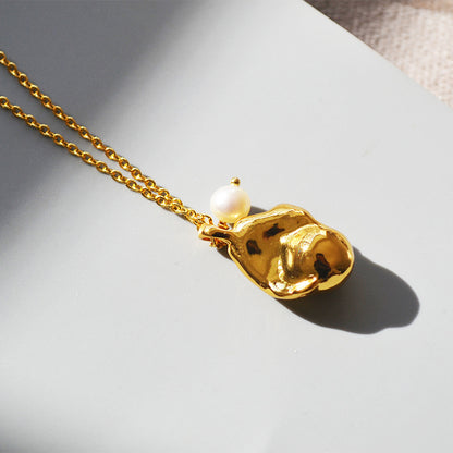 Charming Gold Necklace for Any Occasion