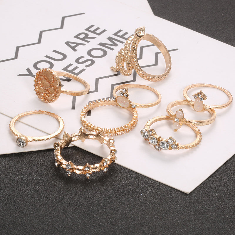 Beautiful Set with Unique Style