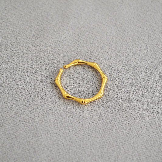 Stunning Gold Ring for Daily Wear