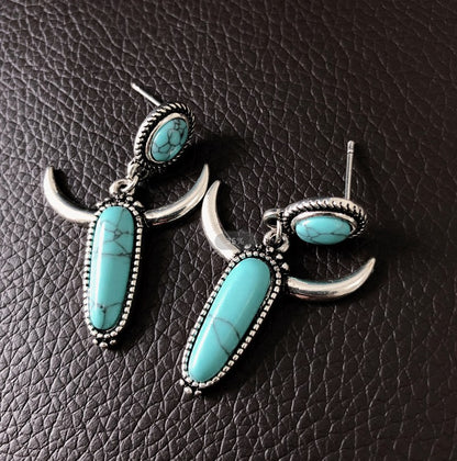 Elegant Silver Earring for Every Occasion