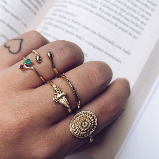 Classic Ring with Timeless Appeal
