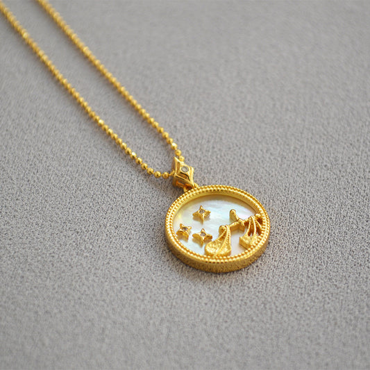 Elegant Gold Necklace for Every Occasion
