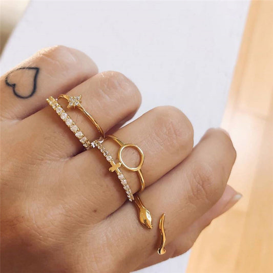 Charming Gold Ring for Any Occasion
