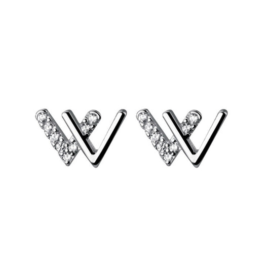 Romantic Silver Earring for Special Moments