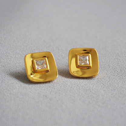 Vintage Handmade Gold Earring