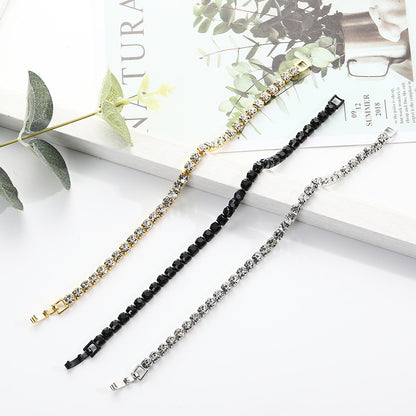 Classic Gold Bracelet with Timeless Appeal