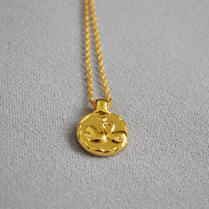 Romantic Gold Necklace for Special Moments