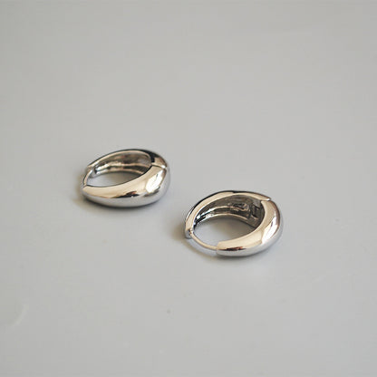 Stunning Gold Earring for Daily Wear